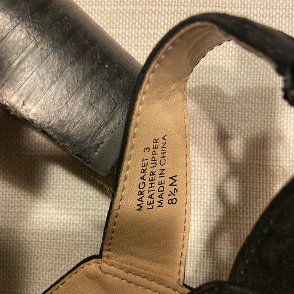 Tahari open beep toe shoes - Picture 13 of 16